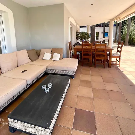 The Luxe Hills Villa