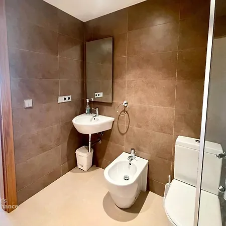 The Luxe Hills Vila *