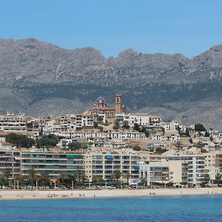 The Luxe Hills Vila *